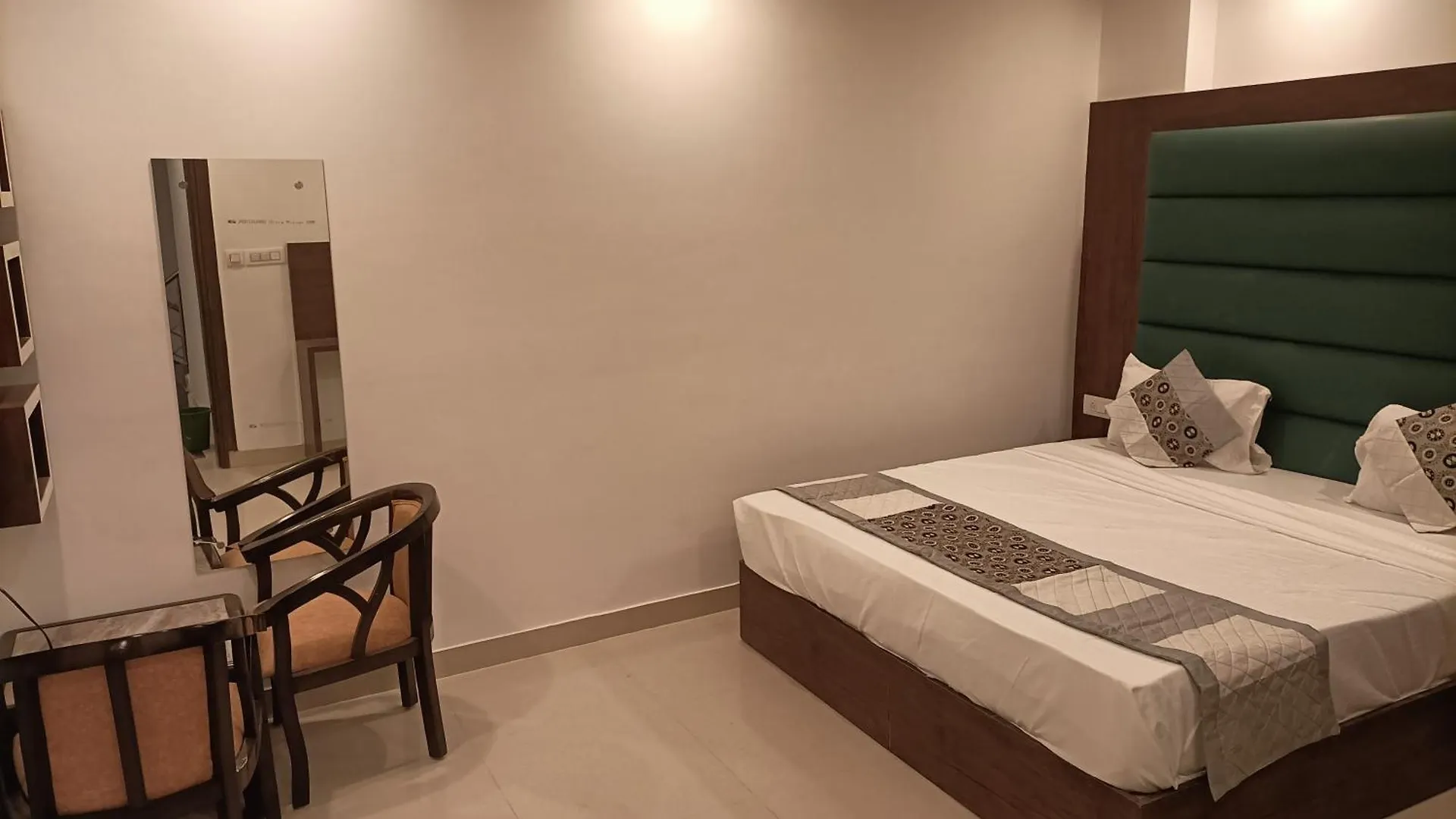 Hotel Grand Tark Delhi Airport New Delhi Guest house